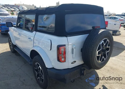 2022 Ford Bronco Outer Banks из США, поврежденный, VIN 1FMDE5BH3NLB89361